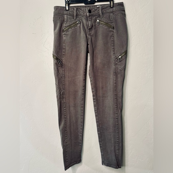 Treasure & Bond Low-Waisted Jeans in Earth (Olive Green/Brown) SZ 25 - EUC - Picture 2 of 16